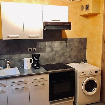 F3 - Neuf - 4/6 P - Lits King Size - Wifi - Cour Appartement Le Puy-en-Velay Buitenkant foto
